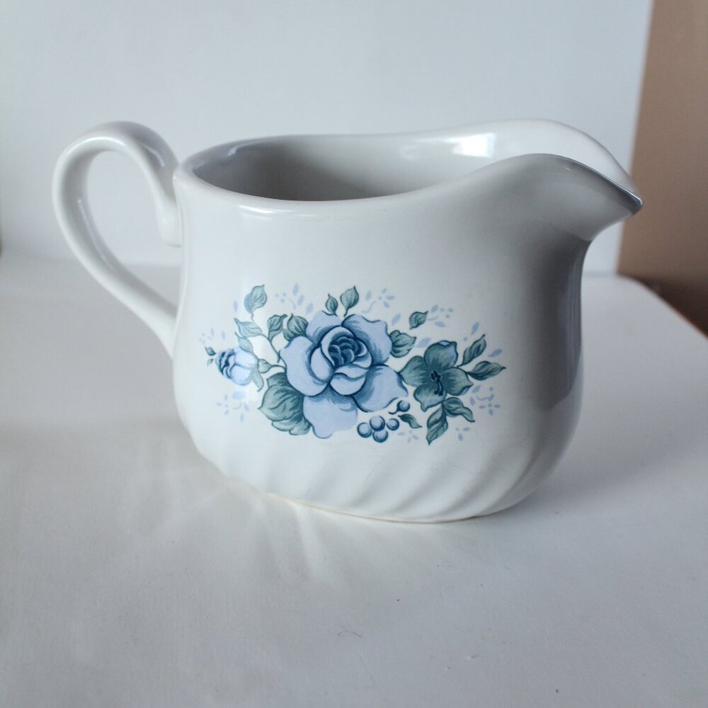 Corelle Blue Velvet Rose Gravy Boat NO PLATE